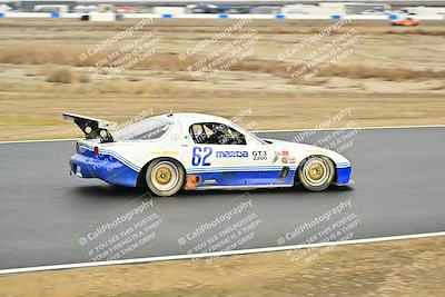 media/Jan-26-2025-CalClub SCCA (Sun) [[cfcea7df88]]/Group 1/Race/